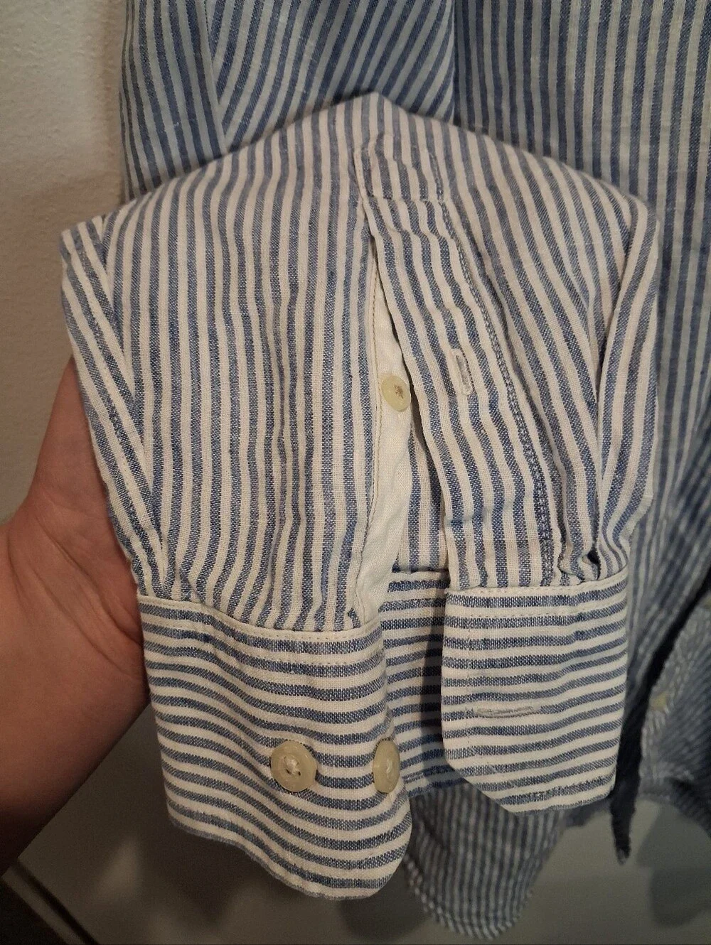 Banana Republic Mens Size XL 100% Linen Blue/White Stripes Shirt